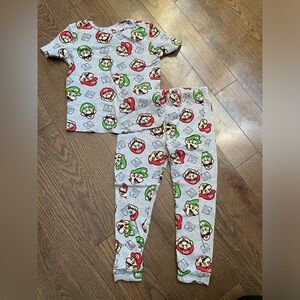 Mario and Luigi Mario Bros Pajamas size 5T